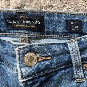 Lucky Jeans